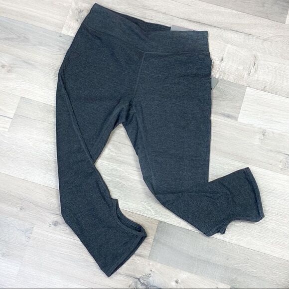 New York Laundry Cutouts Jersey Knit Crop Leggings Charcoal Small NWT - Picture 1 of 8